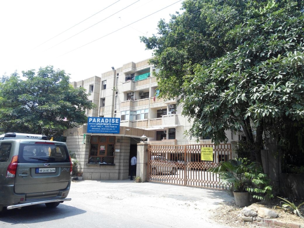 3 bhk flat for sale in Paradise Apartment